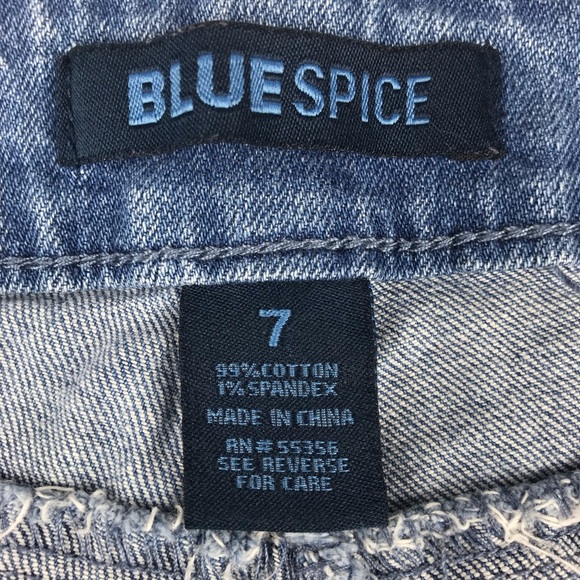 Blue Spice Junior’s Ripped Skinny Jeans - Picture 3 of 4